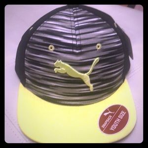 NWT. Puma Evercat Snapback Boys’ Hat